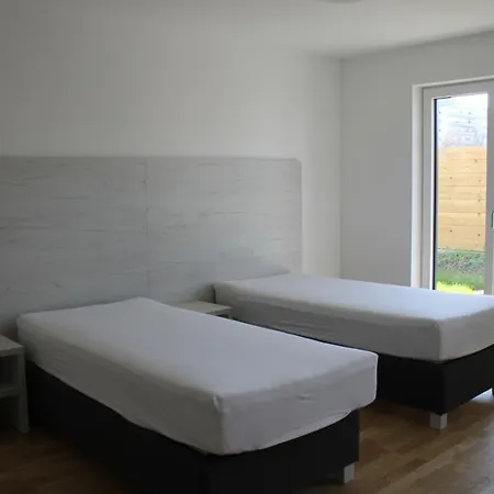 2 Mit Bis Zu 3 Einzelbetten In Der Land Of Living *